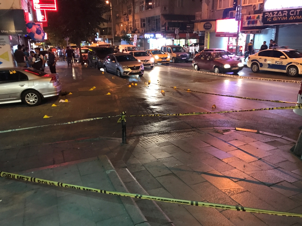 Bahçelievler’de silahlı saldırı: 5 yaralı