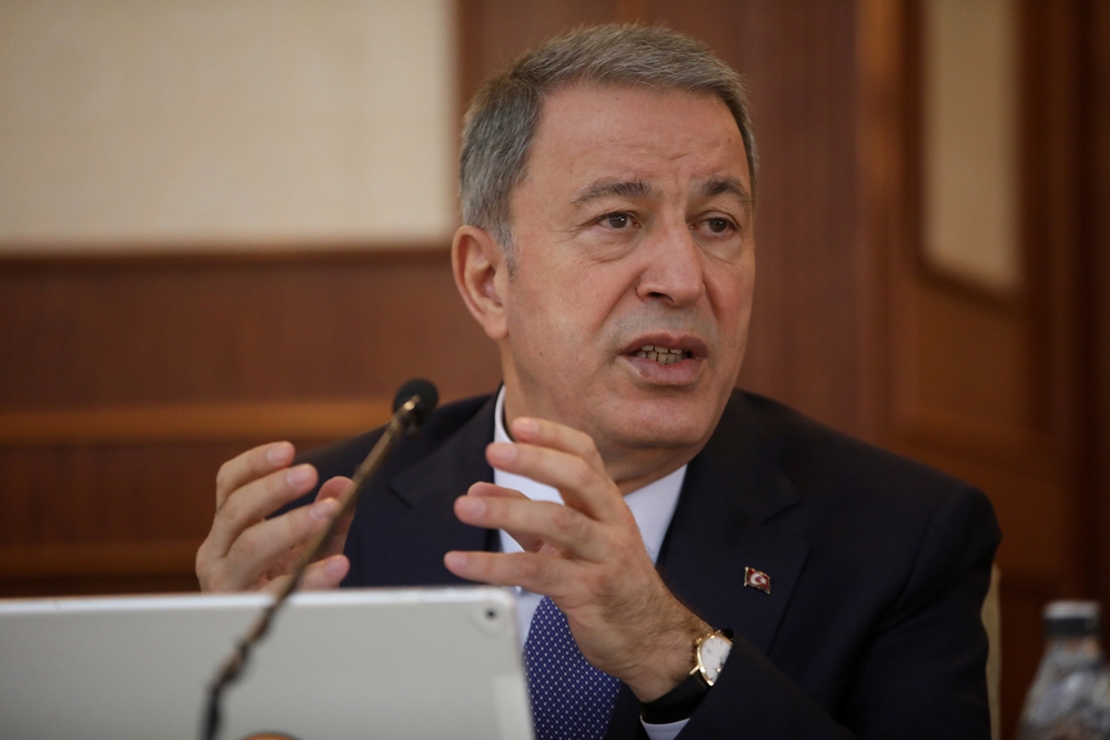 Bakan Akar: ”Bize muhatap Ruslardır”