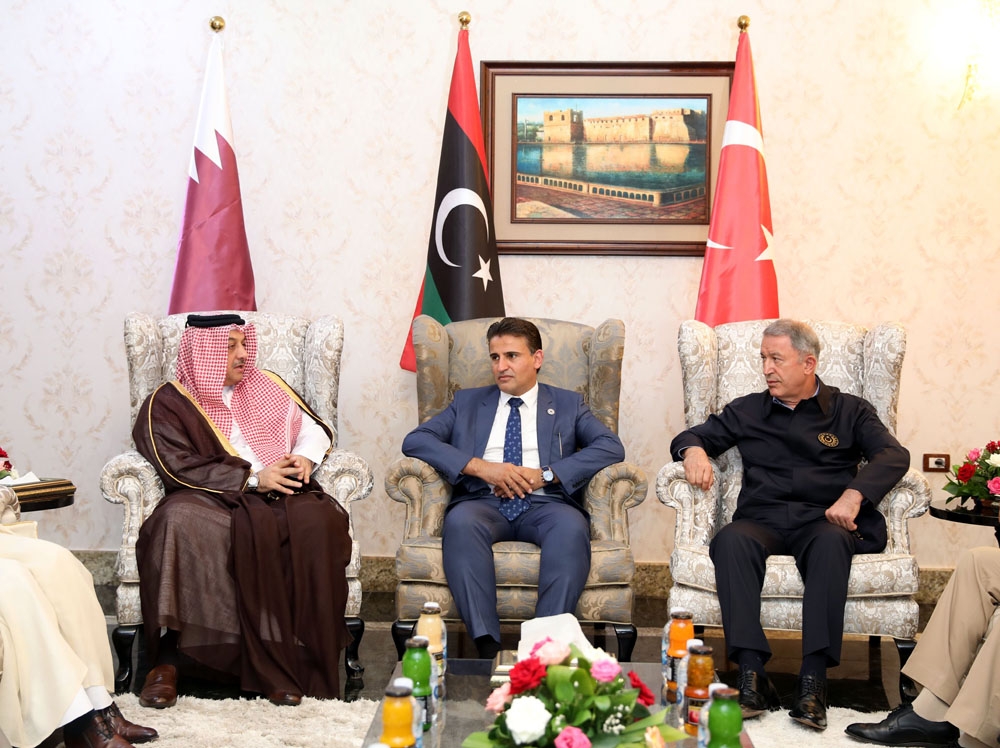 Bakan Akar, Katar Başbakan Yardımcısı ve Libya Savunma Bakan Yardımcısı ile bir araya geldi
