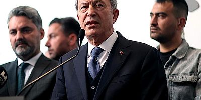 Bakan Akar: Teröristler kan ağlıyor panik içindeler, bitecekler!