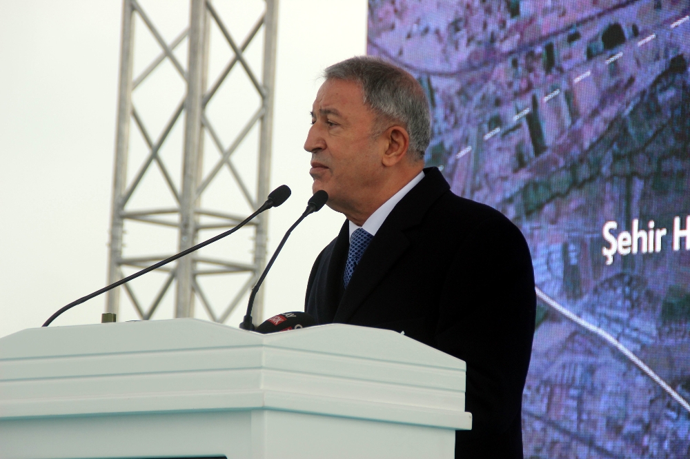 Bakan Akar’dan ’Ege ve Doğu Akdeniz’ açıklaması