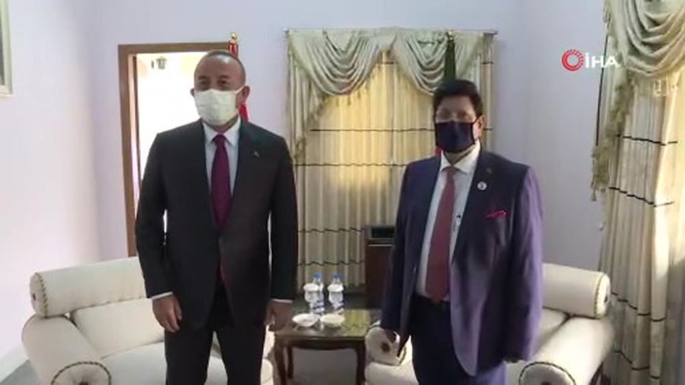 Bakan Çavuşoğlu, Bangladeşli mevkidalı ile görüştü