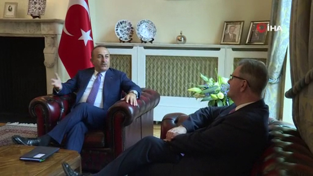Bakan Çavuşoğlu, Birleşik Krallık Parlamentosu Türkiye Grubu Başkanı Donaldson’u kabul etti