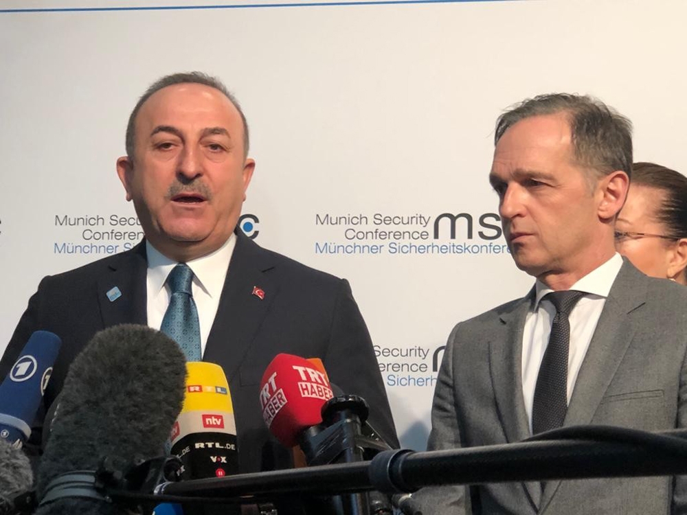 Bakan Çavuşoğlu: 