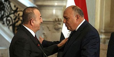 Bakan Çavuşoğlu'ndan Mısır ziyareti sonrası flaş açıklamalar!