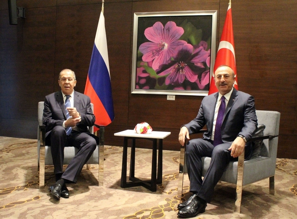 Bakan Çavuşoğlu, Rus mevkidaşı ile görüştü
