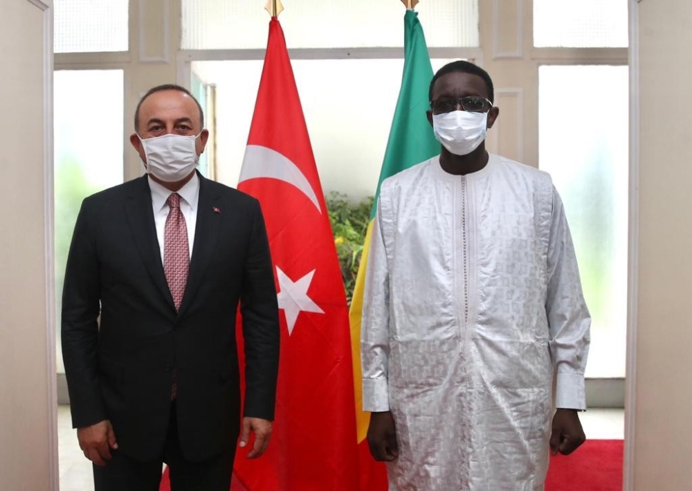 Bakan Çavuşoğlu, Senegalli mevkidaşı ile görüştü