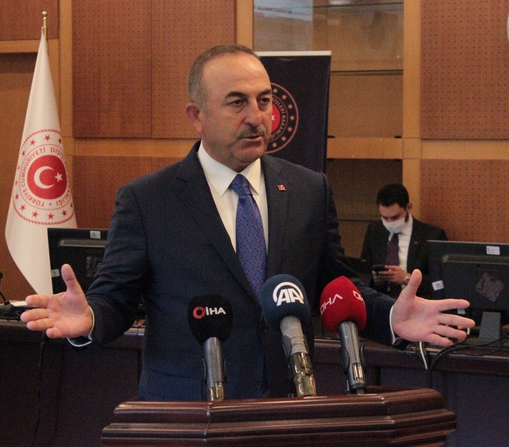 Bakan Çavuşoğlu’ndan Avusturya Başbakanı Kurz’a sert tepki