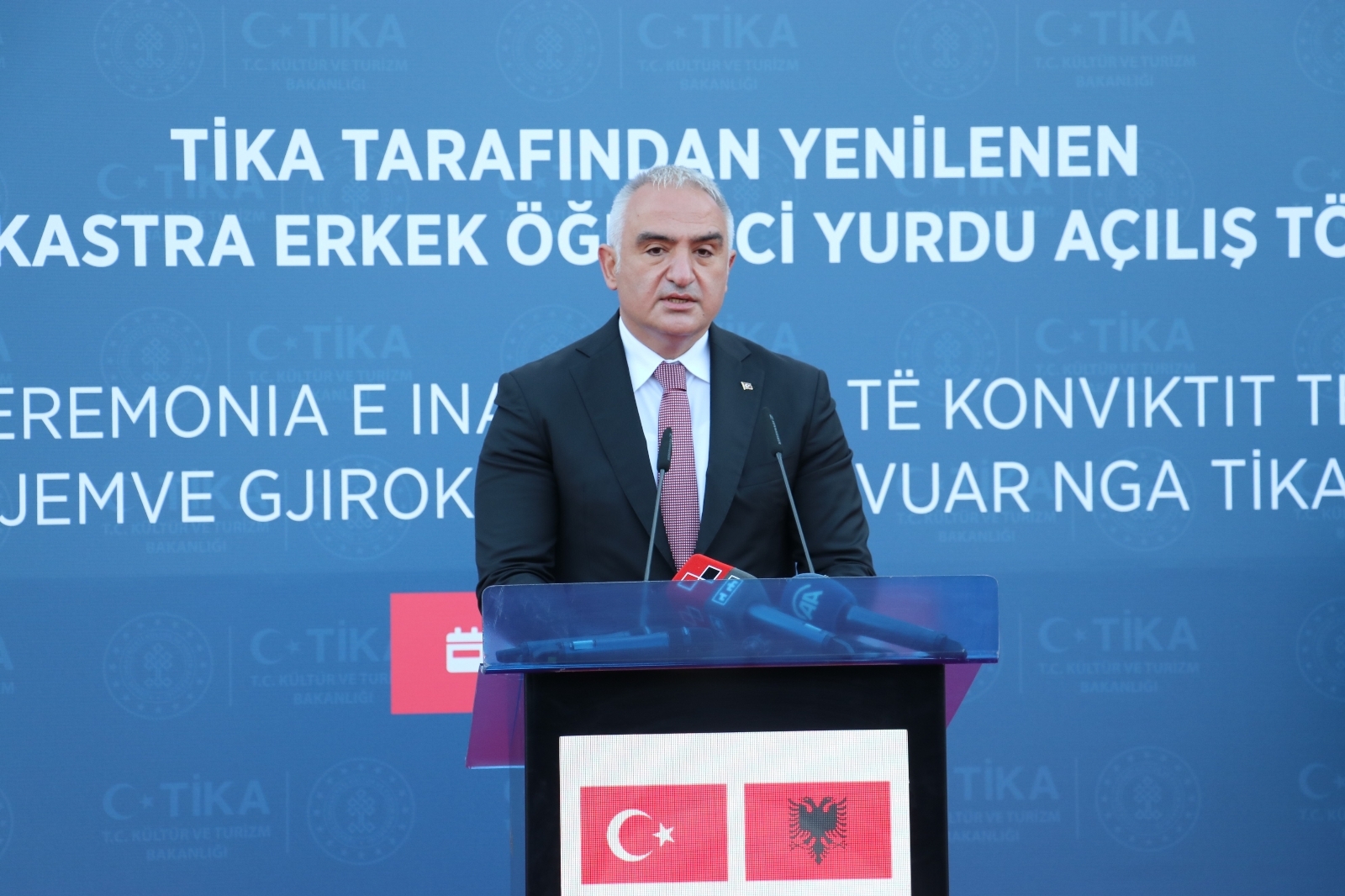 Bakan Ersoy duyurdu:“ Müzik Susmasın” kampanyasında destekler uzatıldı