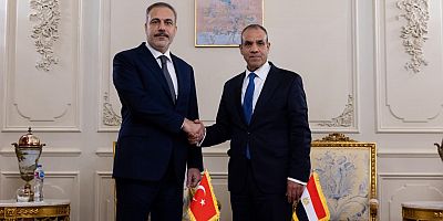 Bakan Fidan Mısırlı mevkidaşı ile görüştü