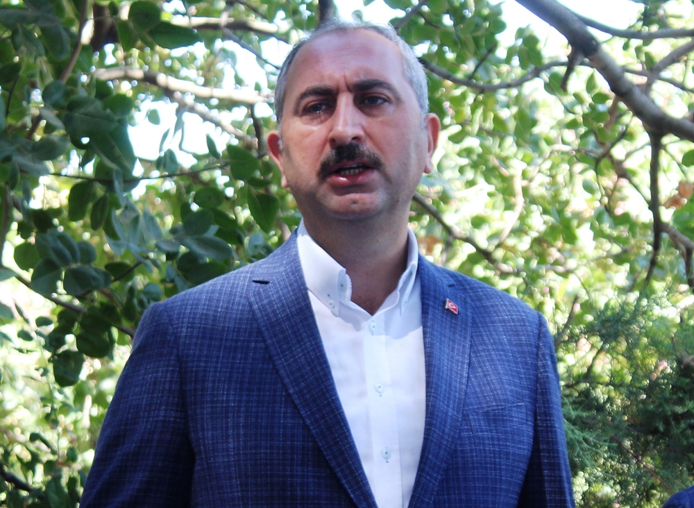 Bakan Gül: “Kadına şiddet bir terör eylemidir”