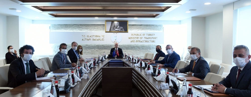 Bakan Karaismailoğlu AB Delegasyon Başkanı Berger ile görüştü