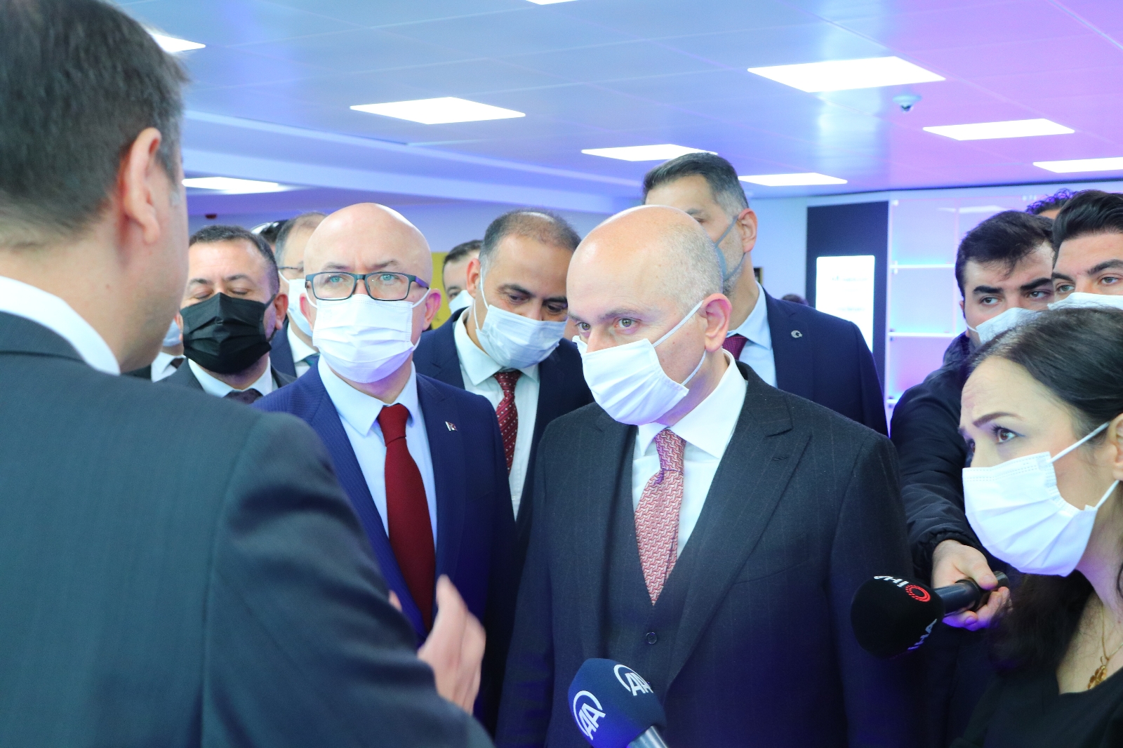 Bakan Karaismailoğlu: “Böyle bir çağda teknolojik bağımsızlık milli bağımsızlığımızın teminatıdır”