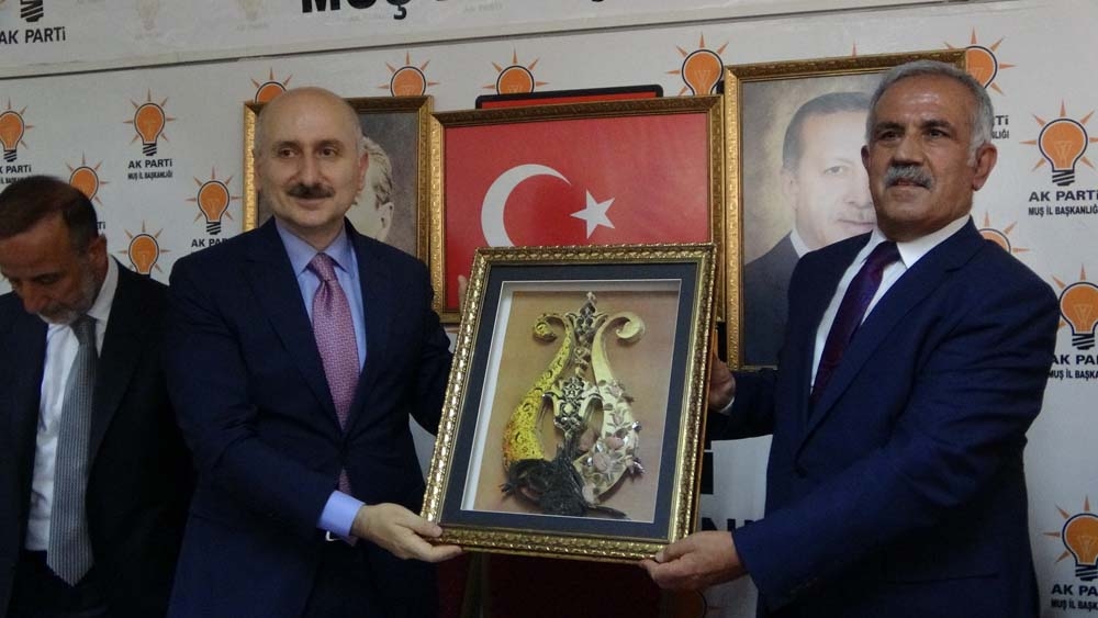 Bakan Karaismailoğlu: “Memleketin her noktasında çok büyük işlerimiz var”