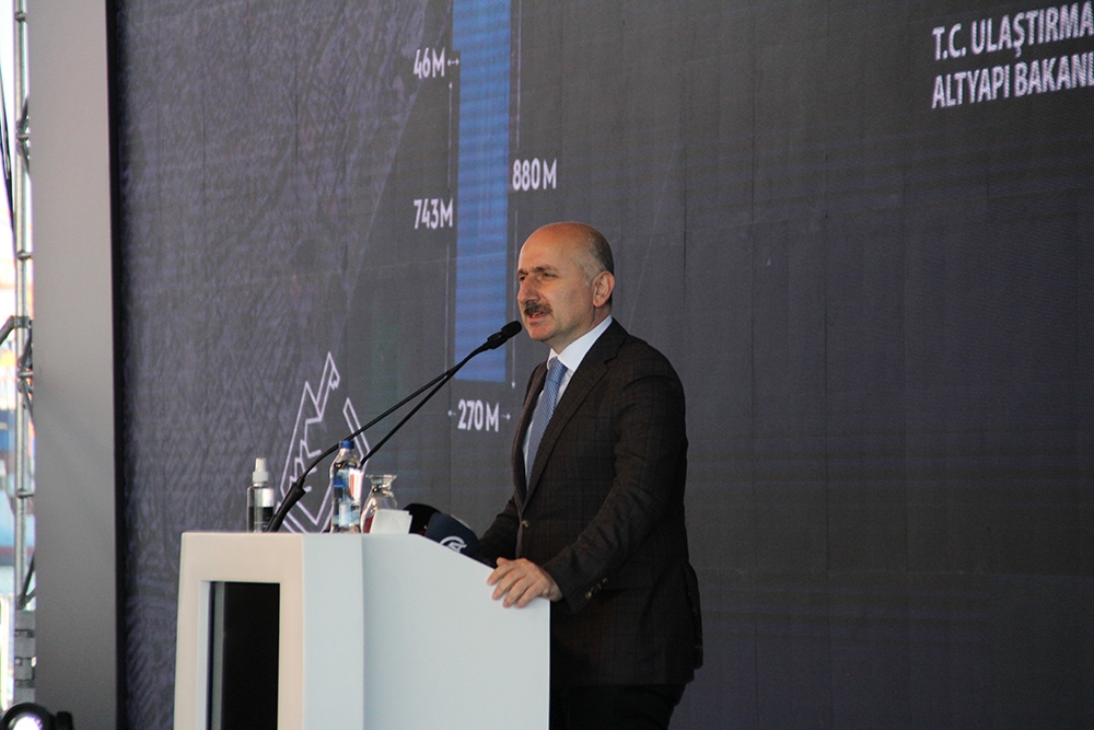 Bakan Karaismailoğlu, Mersin Limanı Genişleme Projesi’nin temelini attı