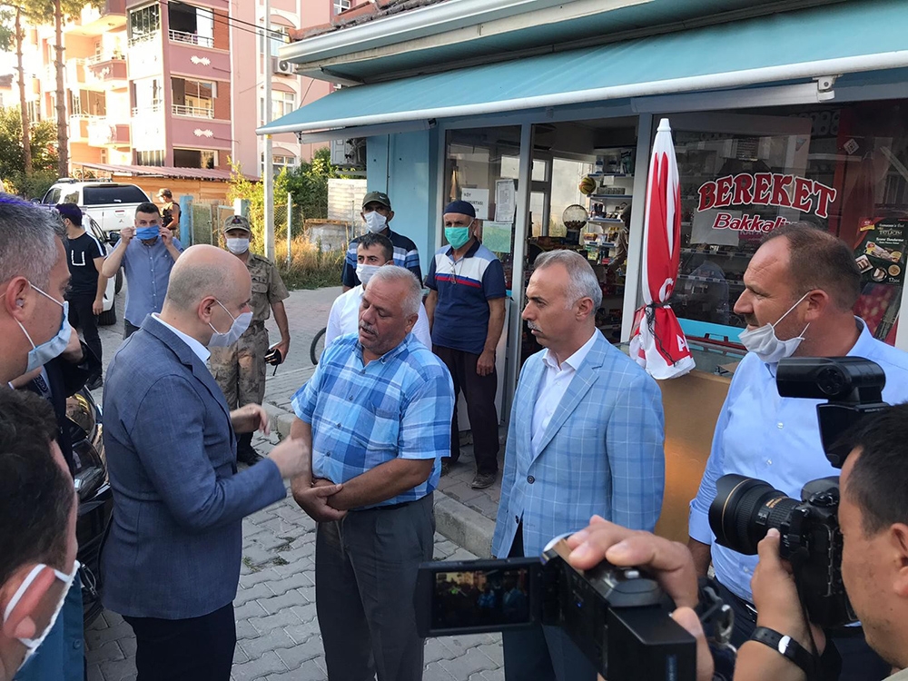 Bakan Karaismailoğlu Taşova’yı ziyaret etti