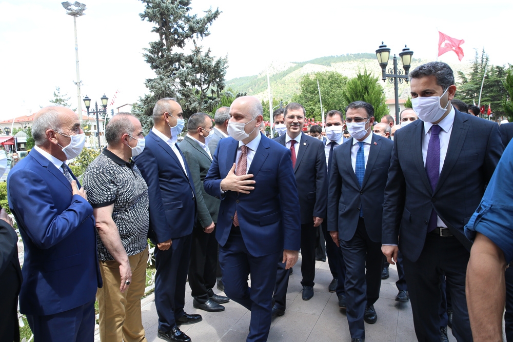 Bakan Karaismailoğlu: 