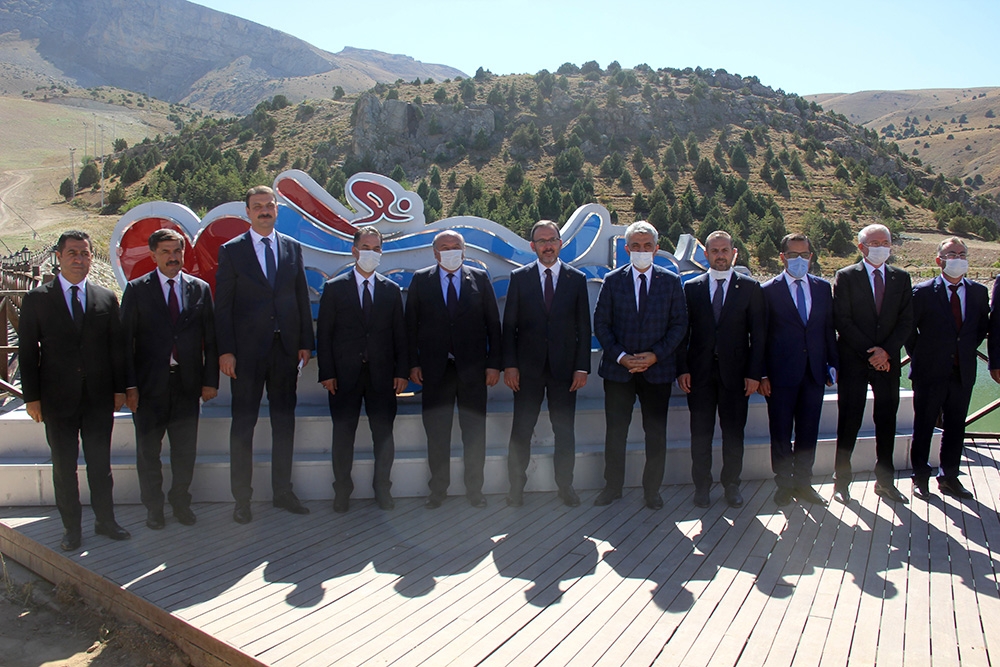 Bakan Kasapoğlu, Ergan Dağı’nda incelemede bulundu