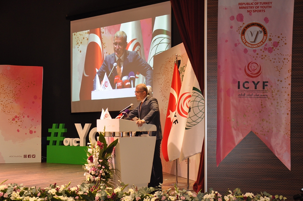 Bakan Kasapoğlu, İslam İşbirliği Teşkilatı Gençlik Günü’nün 4. yıl dönümü kutlamasına katıldı