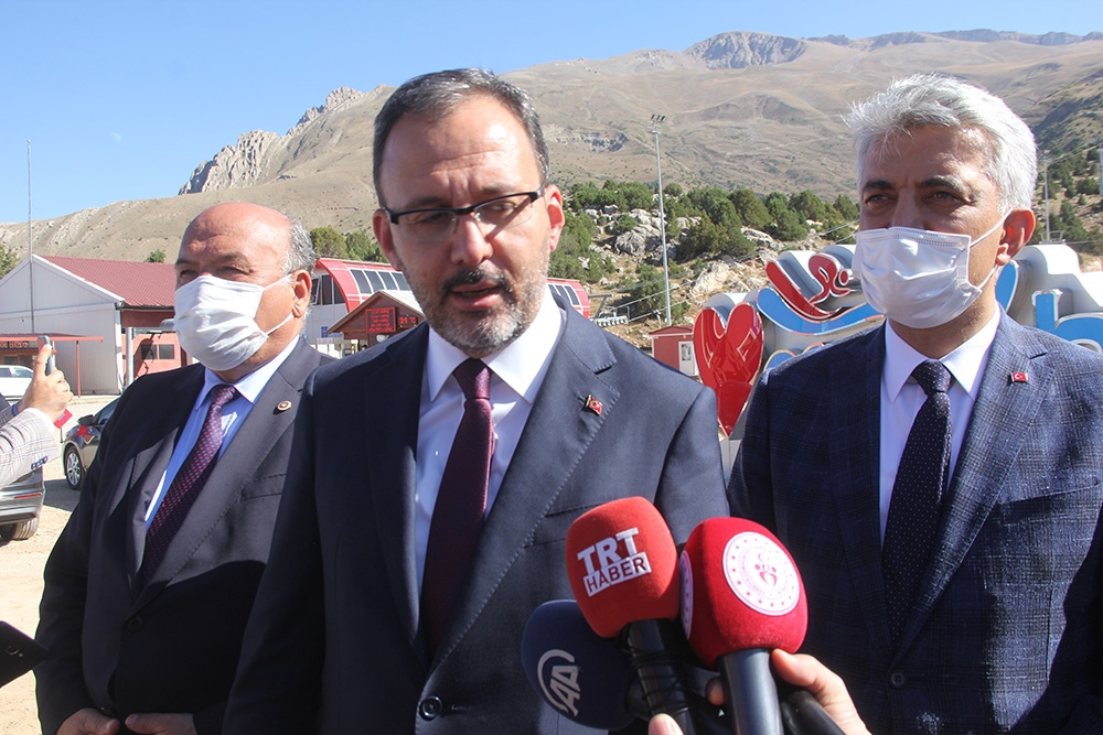 Bakan Kasapoğlu’ndan Formula 1 açıklaması