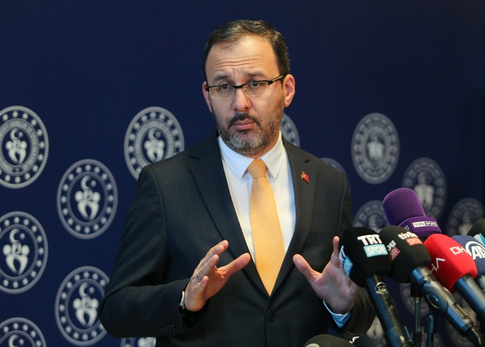 Bakan Kasapoğlu’ndan milli judoculara tebrik