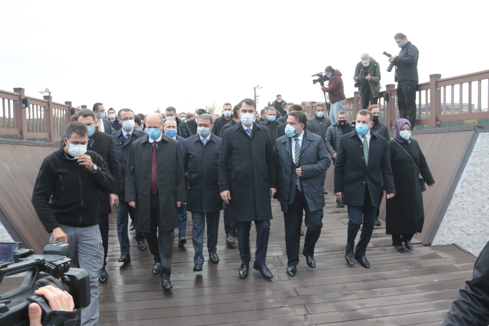 Bakan Kurum Balıkesir’de incelemelerde bulundu