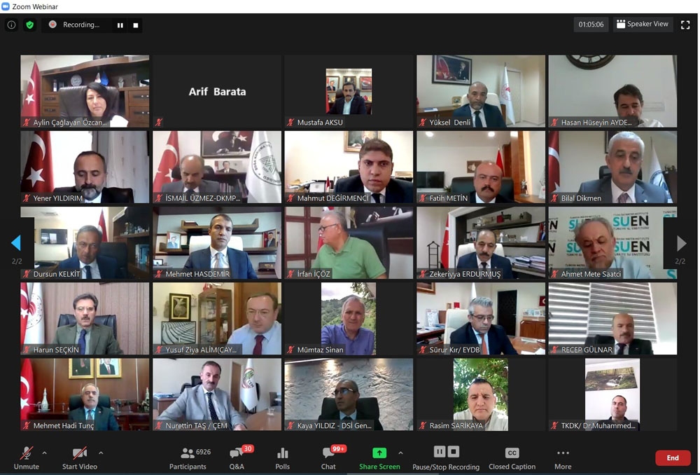 Bakan Pakdemirli 32 bin personel ile online bayramlaştı