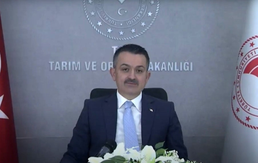 Bakan Pakdemirli, çevrim içi düzenlenen Ulusal Kırsal Kalkınma Ağı Kongresi’ne katıldı