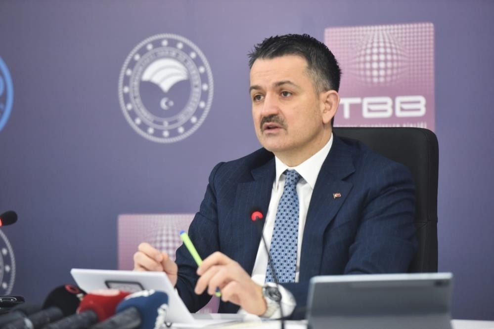 Bakan Pakdemirli: “Üreticilere bayram öncesi 1,5 milyar lirayı aşkın ödeme yapacağız”