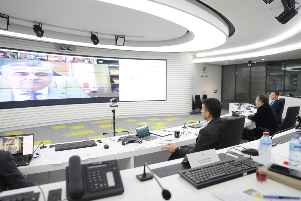 Bakan Pakdemirli’den bölge müdürleriyle toplantı