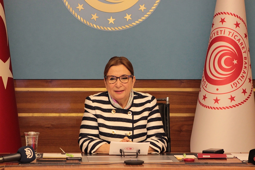 Bakan Pekcan: “İlave gümrük vergileriyle yeniden değerlendirme yapıyoruz”