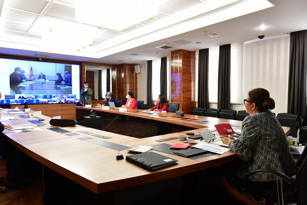 Bakan Pekcan, Türk-Rus Hükümetlerarası KEK Eşbaşkanı Novak ile görüştü