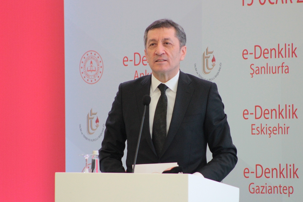 Bakan Selçuk: “e-denklik modülünü hayata geçirmiş bulunuyoruz”