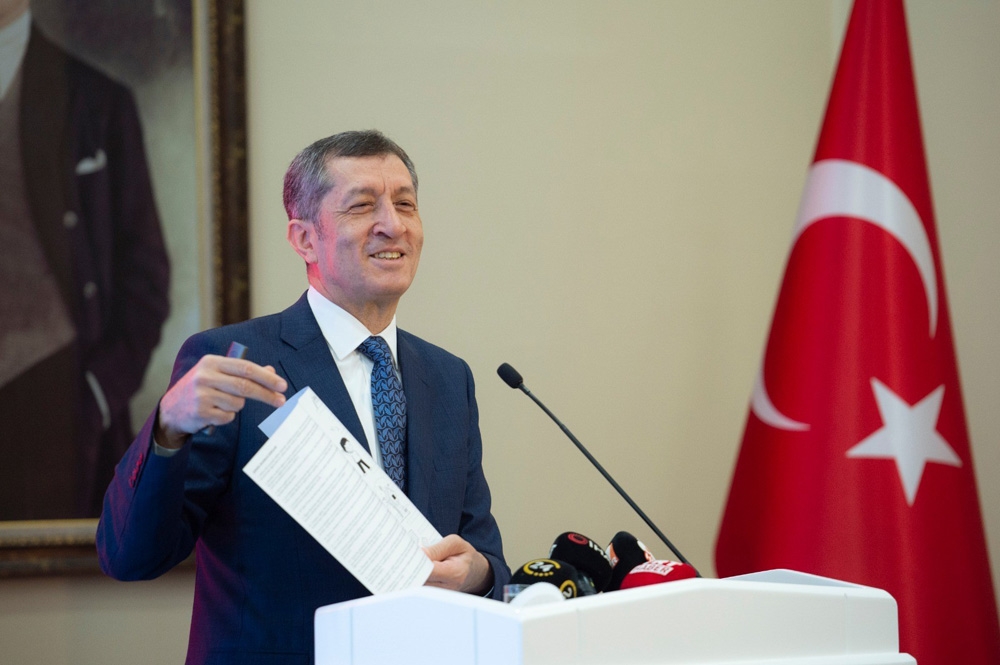 Bakan Selçuk, ilkokul düzeyinde hazırlanan 