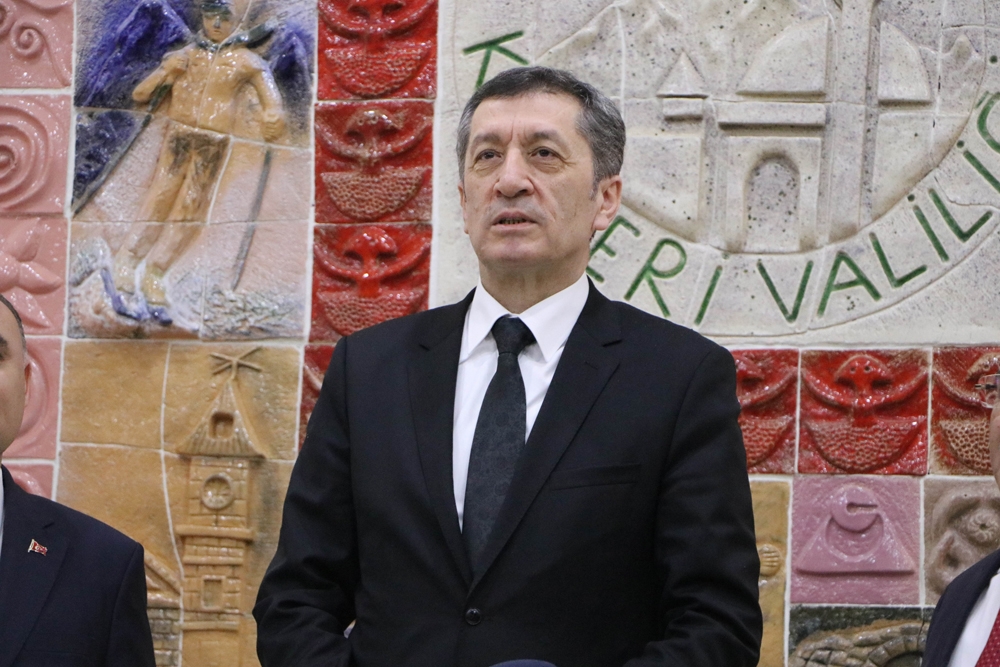 Bakan Selçuk: “Öğrencilerimizin atölyeler ile tecrübe edinmesi bizim için önemli”