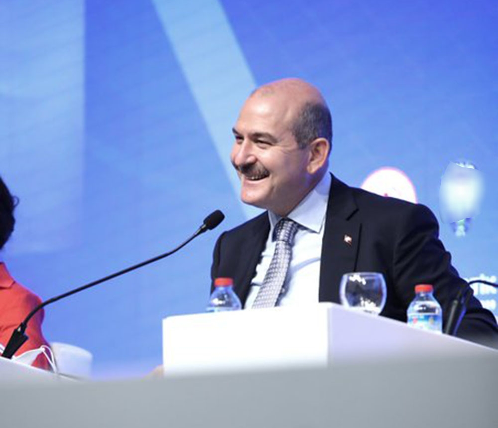Bakan Soylu: “Hakkari’de 8 terörist etkisiz hale getirildi”