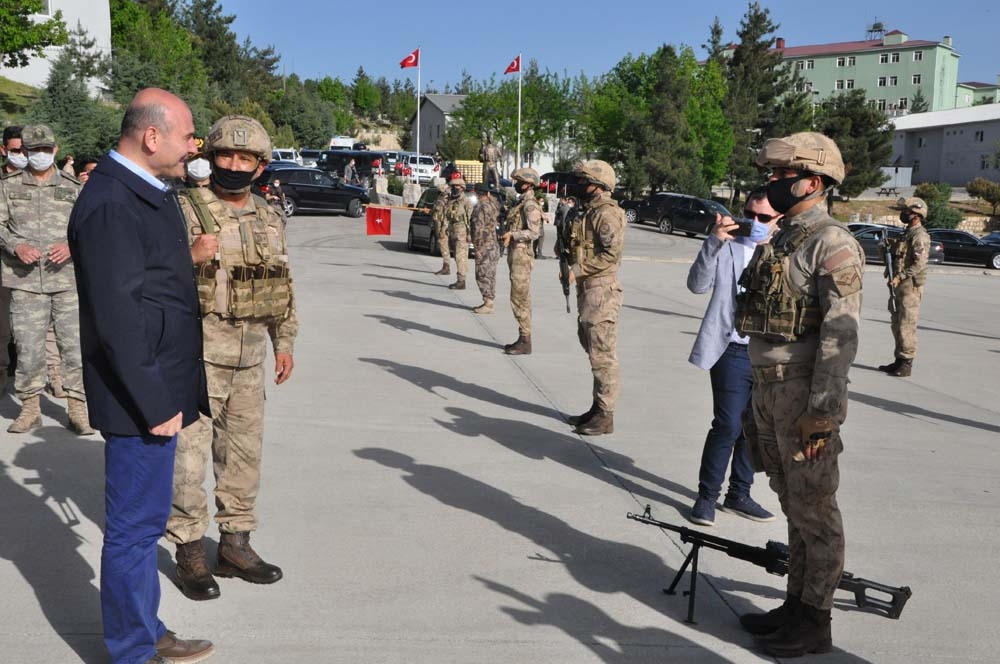 Bakan Soylu, operasyon birlikleriyle bir araya geldi