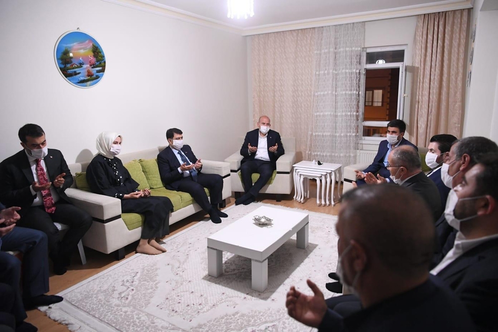 Bakan Soylu’dan, Barış Çakan’ın ailesine taziye ziyareti