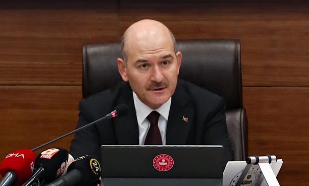 Bakan Soylu’dan çıplak arama iddialarına sert tepki; 