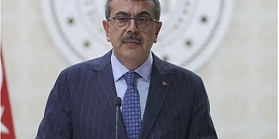 Bakan Tekin açıkladı!Zorunlu eğitim sistemi değişiyor