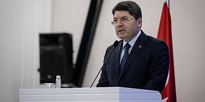 Bakan Tunç'tan Özel'e tepki: Soruşturmalar siyasi değil