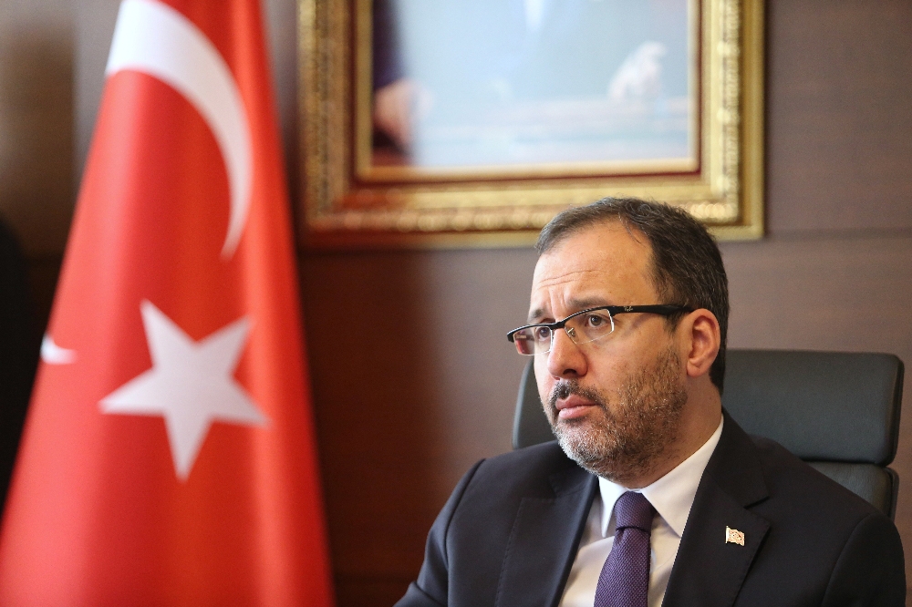 Bakanı Kasapoğlu: “Mayıs ayı burs ve kredi ödemeleri başladı”