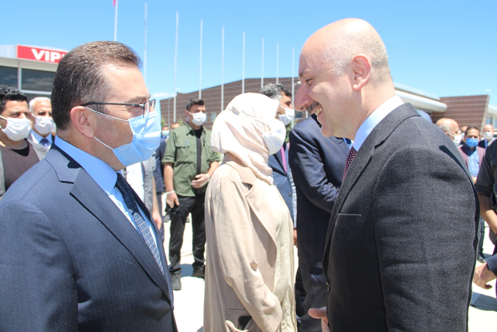 Bakanlar Pakdemirli ve Karaismailoğlu Erzurum’da