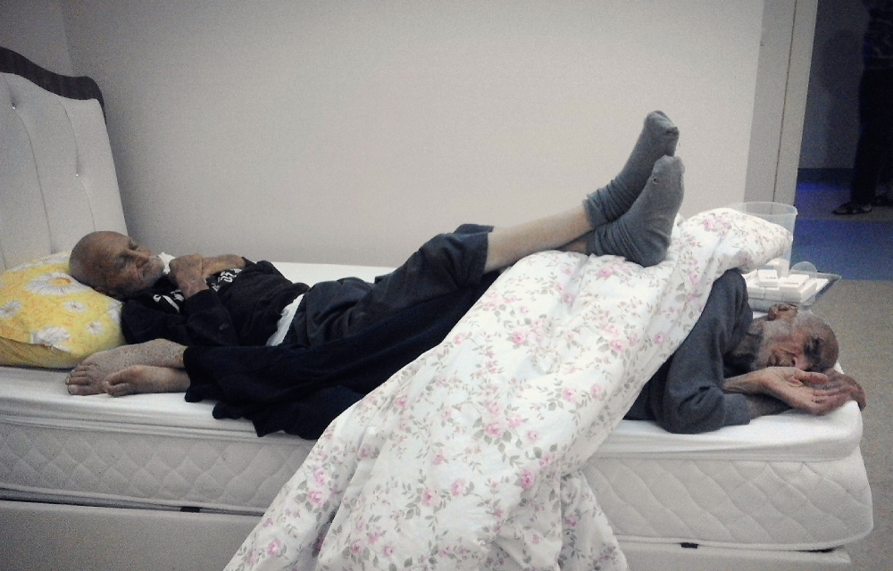 Bakımevindeki Görüntüler Dehşete Düşürdü