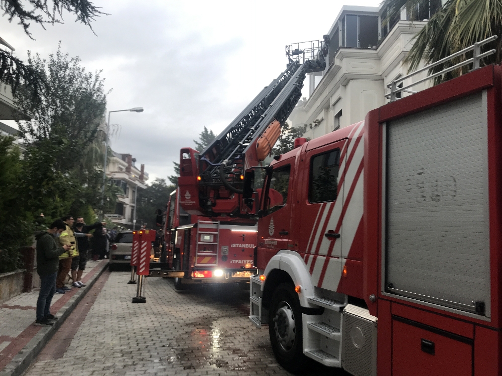 Bakırköy’de patlayan çamaşır makinesi korkuttu