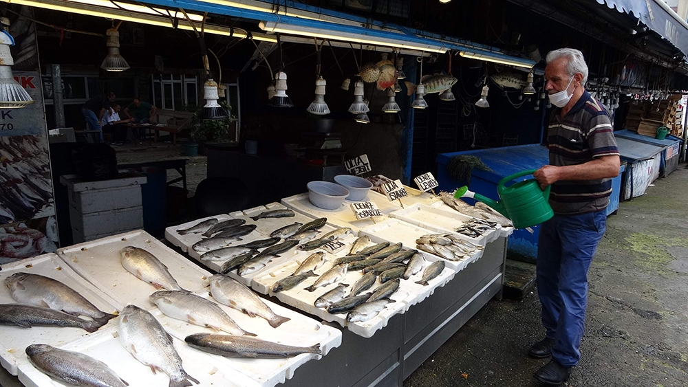 Balıkçı esnafı tarihinin en durgun dönemini yaşıyor