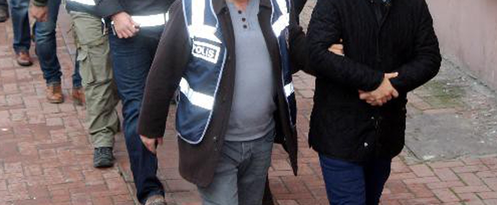 Balıkesir merkezli FETÖ/PDY operasyonunda 14 gözaltı