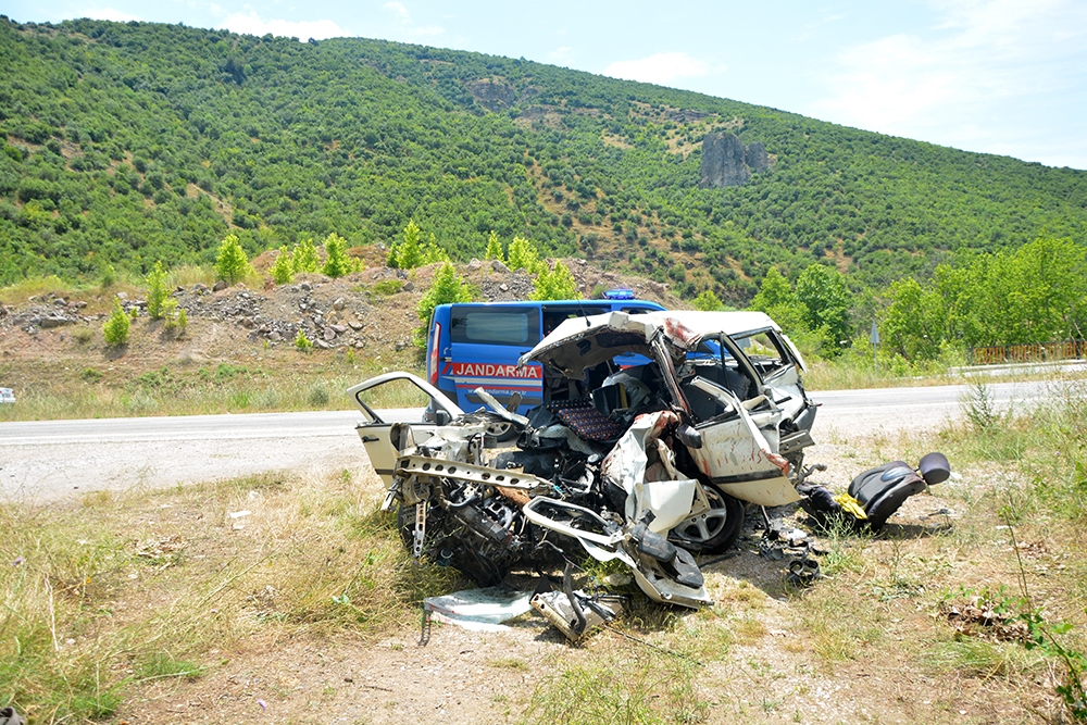 Balıkesir’de feci kaza: 6 ölü