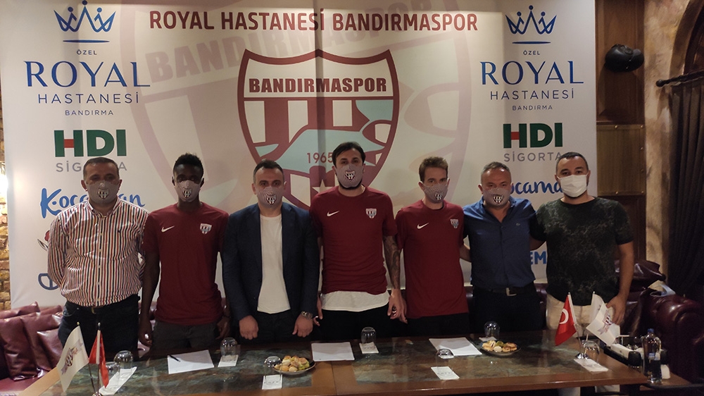 Bandırmaspor’da 4 imza birden