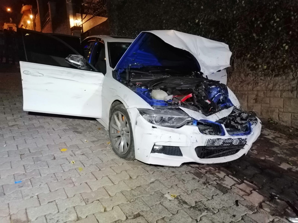Bartholomeosun Evine Giren Hırsızlar Polisle Çatıştı